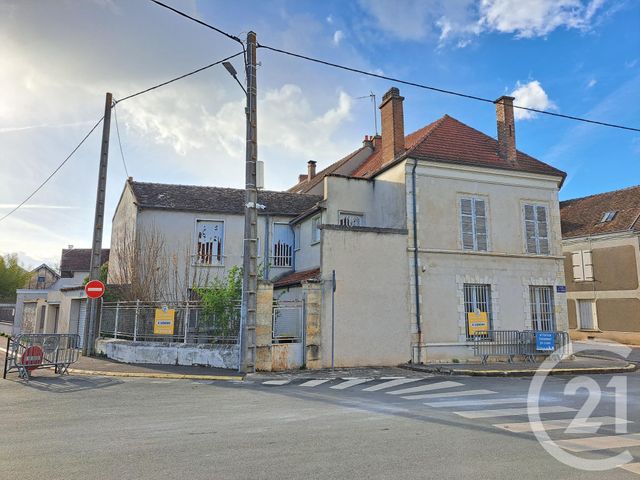 Maison &agrave; vendre - 7 pi&egrave;ces - 154,65 m2 - Puiseaux - 45 - CENTRE