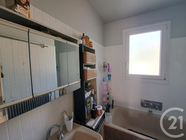 Maison &agrave; vendre - 4 pi&egrave;ces - 76,51 m2 - Puiseaux - 45 - CENTRE