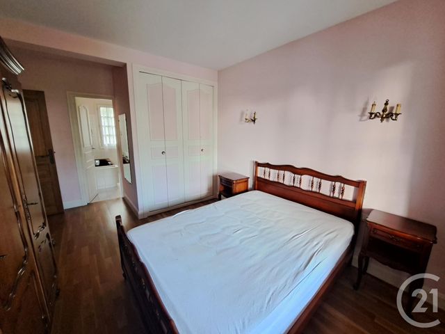 Maison &agrave; vendre - 8 pi&egrave;ces - 180 m2 - La Chapelle La Reine - 77 - ILE-DE-FRANCE