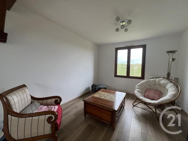 Maison &agrave; louer - 6 pi&egrave;ces - 128,06 m2 - Le Malesherbois - 45 - CENTRE