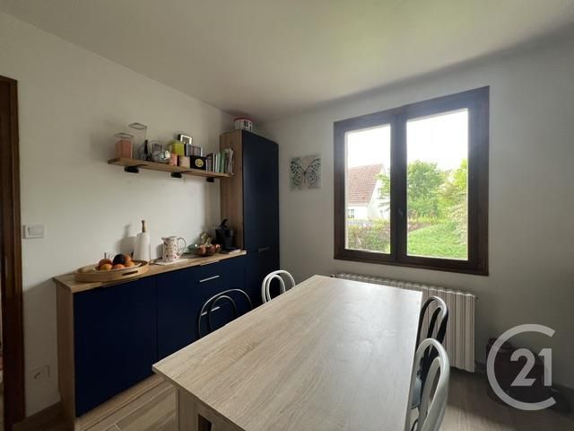 Maison &agrave; louer - 6 pi&egrave;ces - 128,06 m2 - Le Malesherbois - 45 - CENTRE