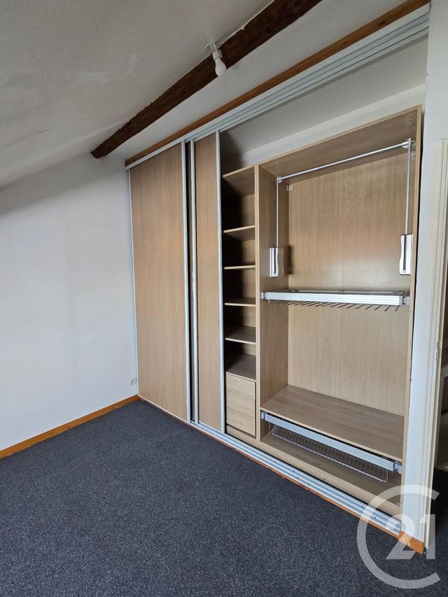 Appartement F2 &agrave; louer - 2 pi&egrave;ces - 41,74 m2 - Le Malesherbois - 45 - CENTRE