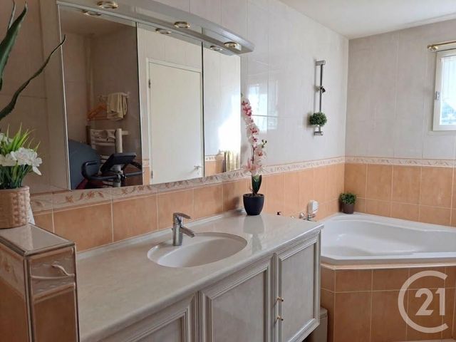 Maison &agrave; vendre - 3 pi&egrave;ces - 64,35 m2 - La Neuville Sur Essonne - 45 - CENTRE