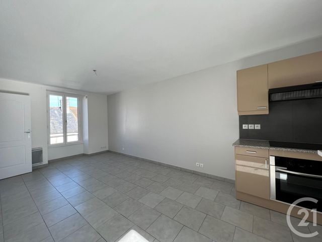 Appartement F2 &agrave; louer - 2 pi&egrave;ces - 41,72 m2 - Le Malesherbois - 45 - CENTRE