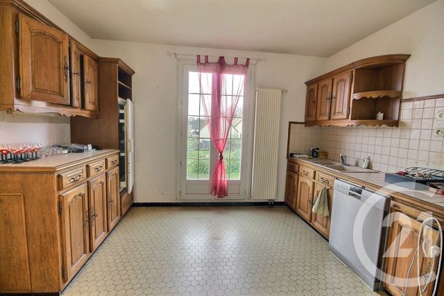 Maison &agrave; vendre - 6 pi&egrave;ces - 145,56 m2 - La Chapelle St Martin En Plaine - 41 - CENTRE