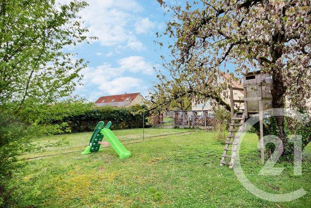 Maison &agrave; vendre - 6 pi&egrave;ces - 145,56 m2 - La Chapelle St Martin En Plaine - 41 - CENTRE