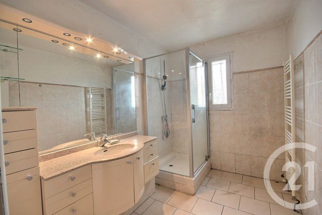 Maison &agrave; vendre - 6 pi&egrave;ces - 145,56 m2 - La Chapelle St Martin En Plaine - 41 - CENTRE