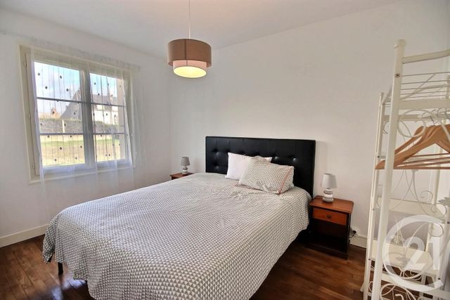 Maison &agrave; louer - 4 pi&egrave;ces - 85,28 m2 - Mer - 41 - CENTRE