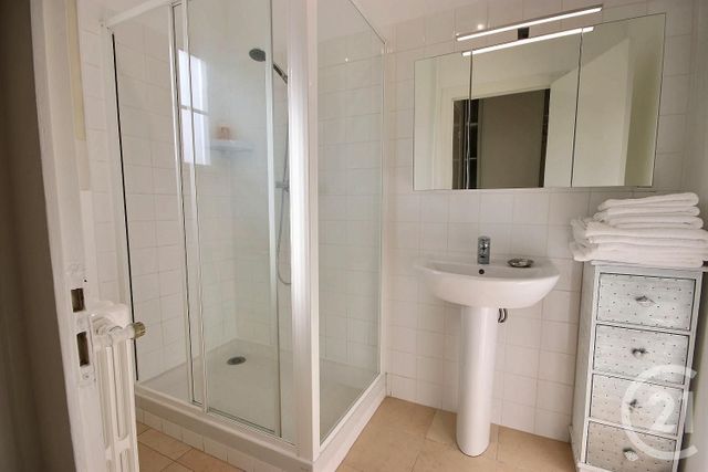 Maison &agrave; louer - 4 pi&egrave;ces - 85,28 m2 - Mer - 41 - CENTRE