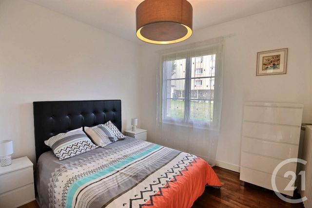 Maison &agrave; louer - 4 pi&egrave;ces - 85,28 m2 - Mer - 41 - CENTRE