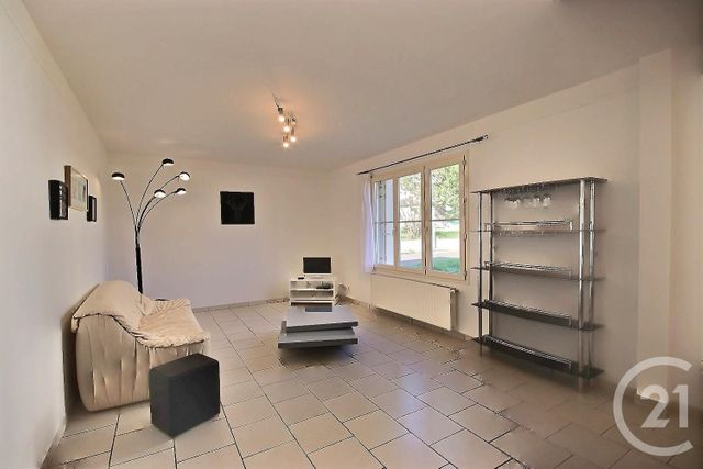 Maison &agrave; louer - 4 pi&egrave;ces - 85,28 m2 - Mer - 41 - CENTRE