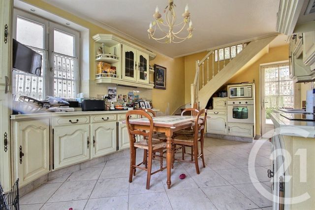 Maison à vendre - 6 pièces - 226 m2 - Beaugency - 45 - CENTRE