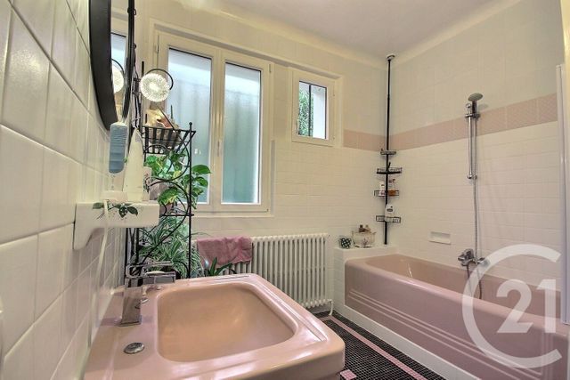 Maison &agrave; vendre - 5 pi&egrave;ces - 142 m2 - Lestiou - 41 - CENTRE