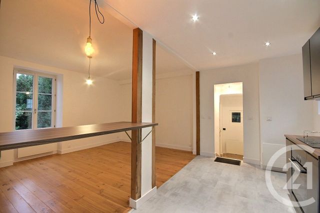 Maison &agrave; louer - 5 pi&egrave;ces - 149 m2 - Mer - 41 - CENTRE