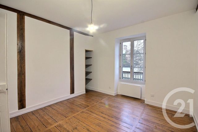 Maison &agrave; louer - 5 pi&egrave;ces - 149 m2 - Mer - 41 - CENTRE