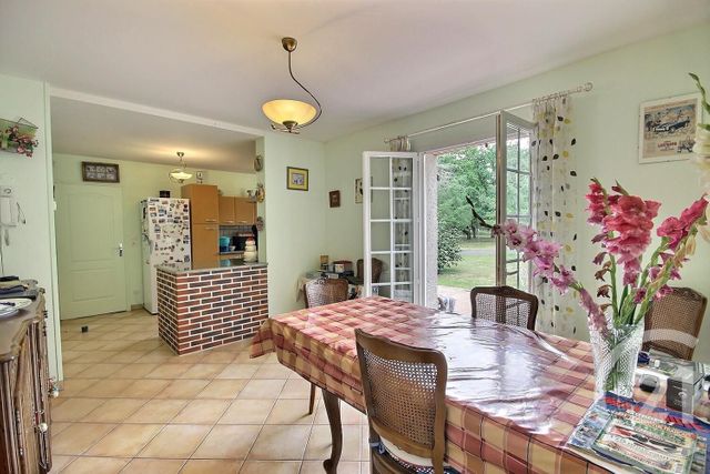 Maison &agrave; vendre - 5 pi&egrave;ces - 191 m2 - St Laurent Nouan - 41 - CENTRE