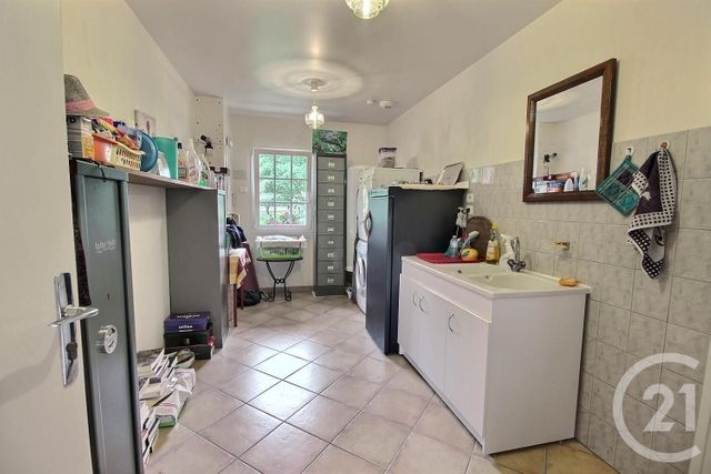 Maison &agrave; vendre - 5 pi&egrave;ces - 191 m2 - St Laurent Nouan - 41 - CENTRE