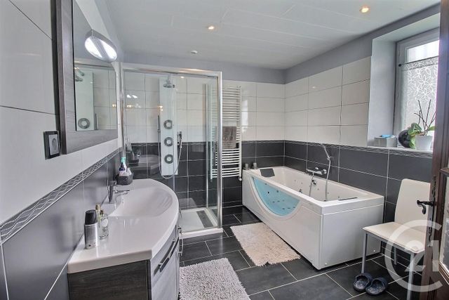 Maison à vendre - 9 pièces - 266,22 m2 - Beauce La Romaine - 41 - CENTRE