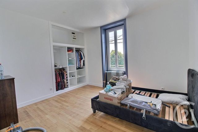 Maison à vendre - 8 pièces - 212,64 m2 - Binas - 41 - CENTRE