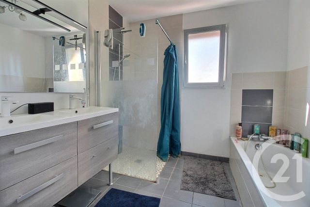 Maison &agrave; vendre - 5 pi&egrave;ces - 106 m2 - St Leonard En Beauce - 41 - CENTRE