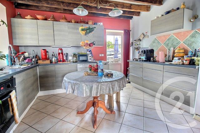 Maison à vendre - 6 pièces - 178,77 m2 - Charsonville - 45 - CENTRE