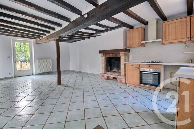 Maison &agrave; vendre - 5 pi&egrave;ces - 119,09 m2 - Charsonville - 45 - CENTRE
