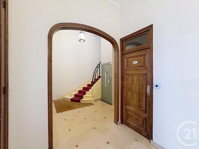 Appartement F4 &agrave; vendre - 4 pi&egrave;ces - 121,32 m2 - Paris - 75011 - ILE-DE-FRANCE
