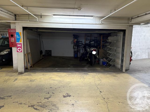 parking - PARIS - 75020