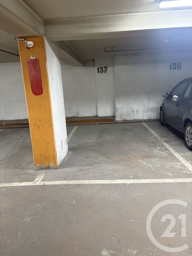 parking - PARIS - 75020