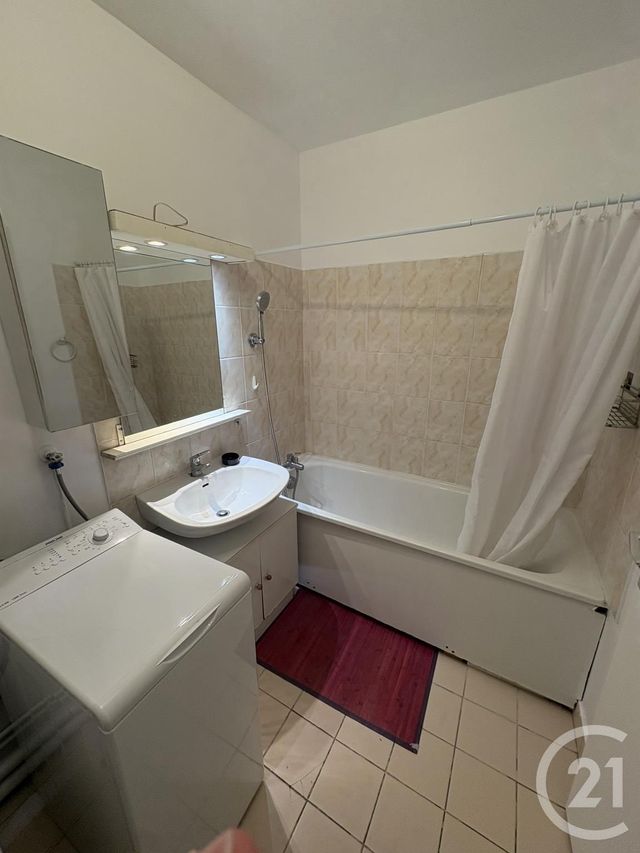 Appartement F1 &agrave; louer - 1 pi&egrave;ce - 29,57 m2 - Paris - 75020 - ILE-DE-FRANCE