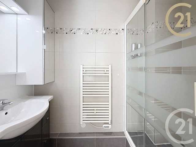Appartement F2 &agrave; vendre - 2 pi&egrave;ces - 34 m2 - Paris - 75020 - ILE-DE-FRANCE