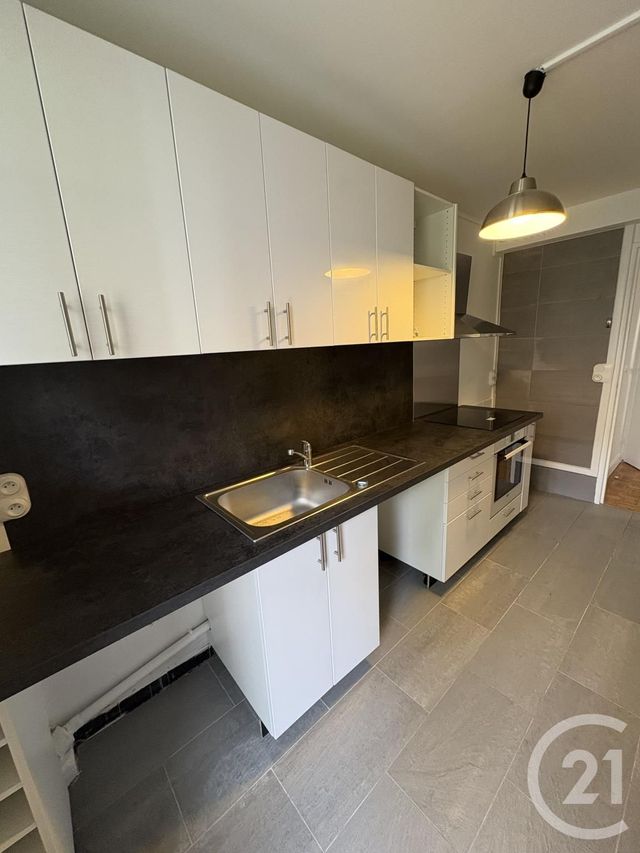 Appartement F3 &agrave; louer - 3 pi&egrave;ces - 60,80 m2 - Paris - 75019 - ILE-DE-FRANCE