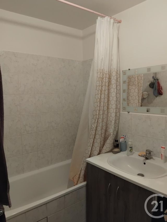 Appartement F3 &agrave; vendre - 3 pi&egrave;ces - 60,87 m2 - Orleans - 45 - CENTRE