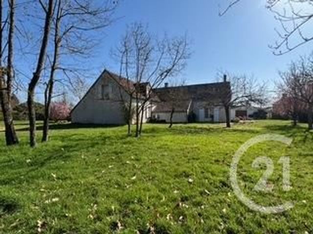 Maison &agrave; vendre - 7 pi&egrave;ces - 255,55 m2 - St Laurent Nouan - 41 - CENTRE