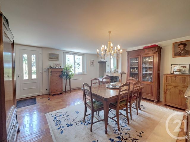 Maison à vendre - 7 pièces - 255,55 m2 - St Laurent Nouan - 41 - CENTRE