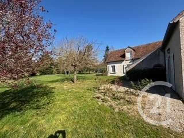 Maison &agrave; vendre - 7 pi&egrave;ces - 255,55 m2 - St Laurent Nouan - 41 - CENTRE