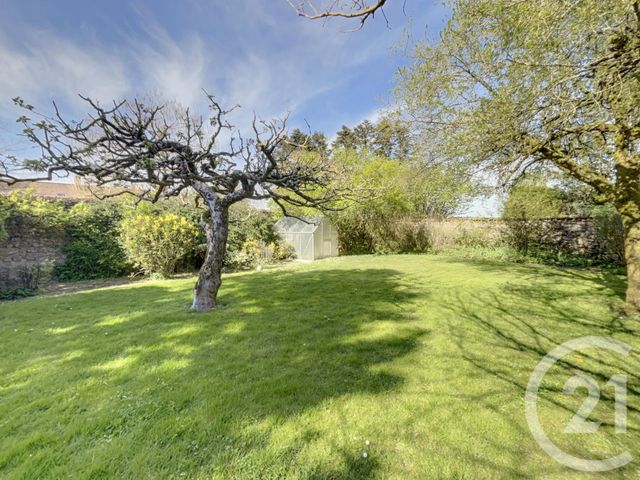 Maison à vendre - 6 pièces - 267,89 m2 - Cravant - 45 - CENTRE