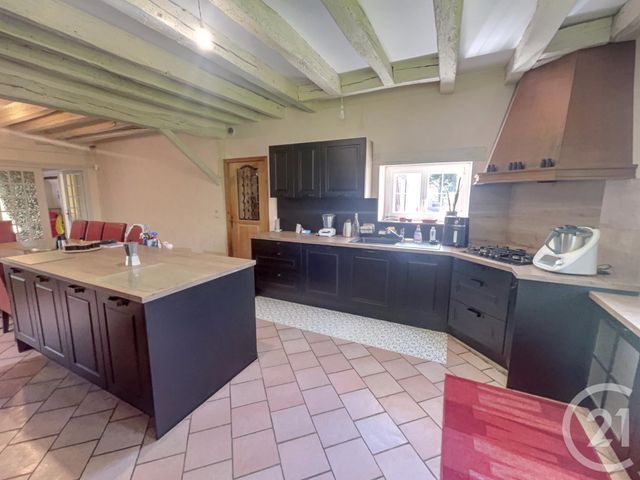 Maison à vendre - 6 pièces - 267,89 m2 - Cravant - 45 - CENTRE