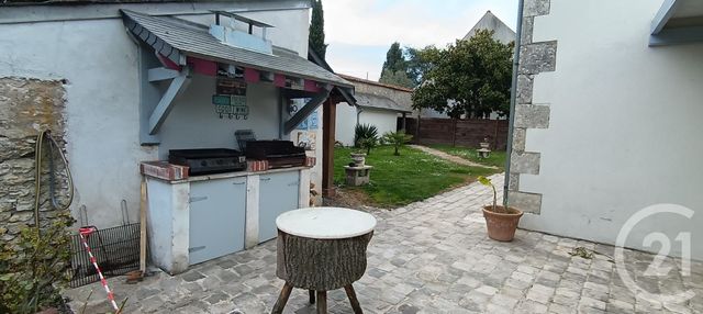 Maison à vendre - 6 pièces - 187,57 m2 - St Ay - 45 - CENTRE