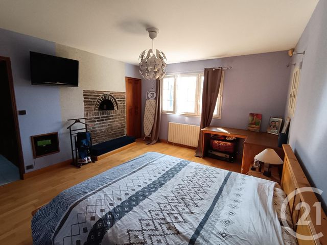 Maison à vendre - 4 pièces - 175,18 m2 - Meung Sur Loire - 45 - CENTRE