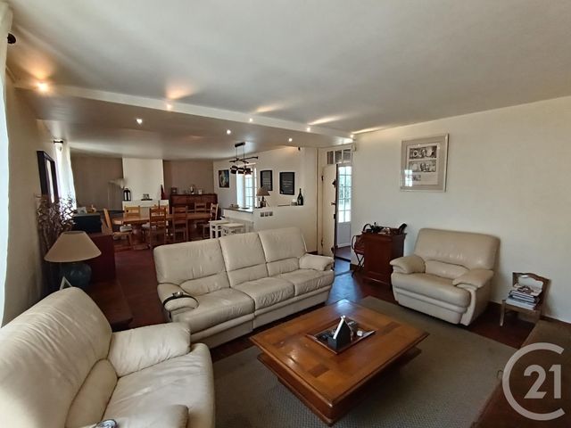 Maison à vendre - 4 pièces - 175,18 m2 - Meung Sur Loire - 45 - CENTRE