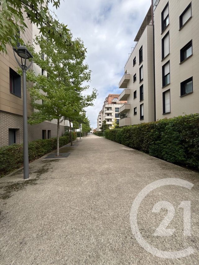 Appartement F2 à vendre - 2 pièces - 47,38 m2 - Orleans - 45 - CENTRE