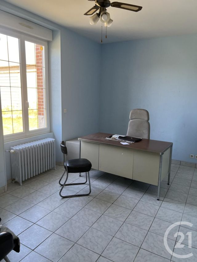 Maison &agrave; louer - 6 pi&egrave;ces - 169,66 m2 - Dry - 45 - CENTRE