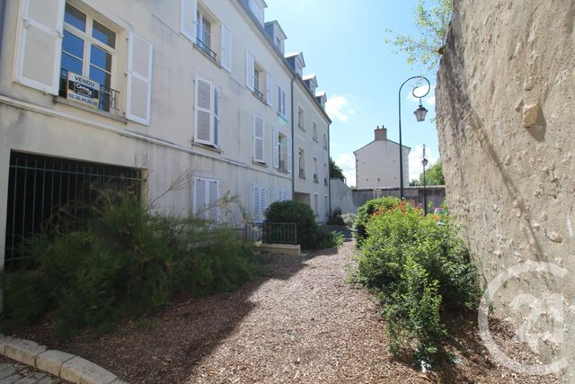 Appartement F2 &agrave; louer - 2 pi&egrave;ces - 40,42 m2 - Beaugency - 45 - CENTRE