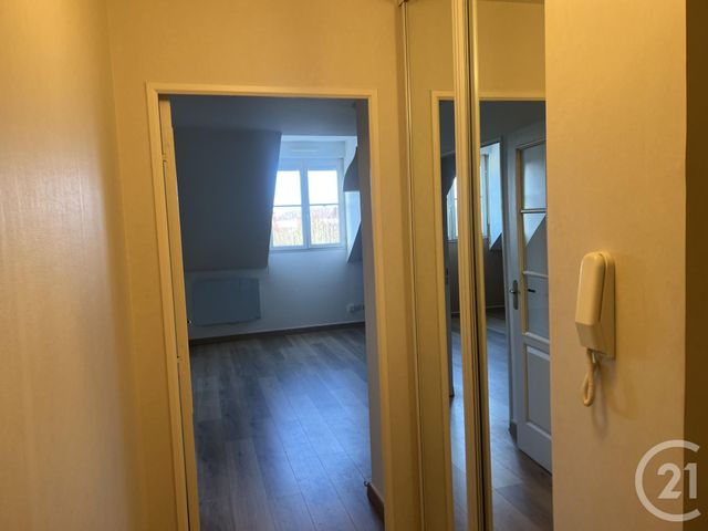 Appartement F2 &agrave; louer - 2 pi&egrave;ces - 40,42 m2 - Beaugency - 45 - CENTRE