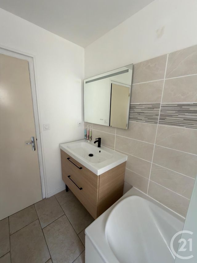 Maison &agrave; vendre - 5 pi&egrave;ces - 115,17 m2 - St Ay - 45 - CENTRE