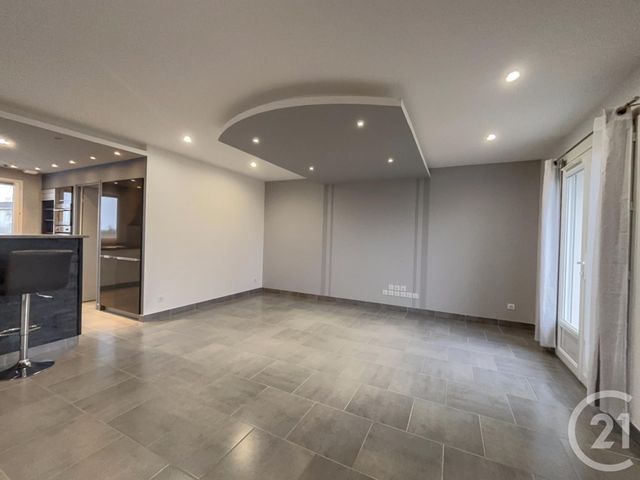 Maison à vendre - 5 pièces - 108,24 m2 - Coulmiers - 45 - CENTRE