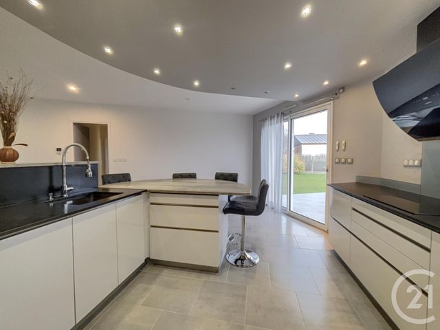 Maison à vendre - 5 pièces - 108,24 m2 - Coulmiers - 45 - CENTRE