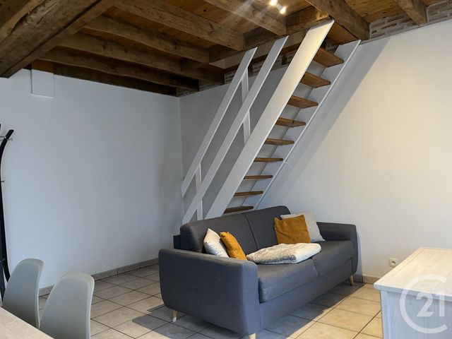 Maison &agrave; louer - 2 pi&egrave;ces - 43,47 m2 - Dhuizon - 41 - CENTRE