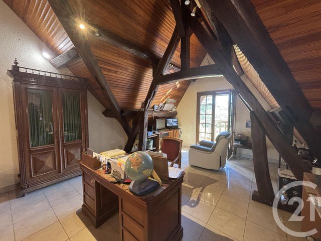 Maison &agrave; vendre - 6 pi&egrave;ces - 345 m2 - La Ferte St Cyr - 41 - CENTRE